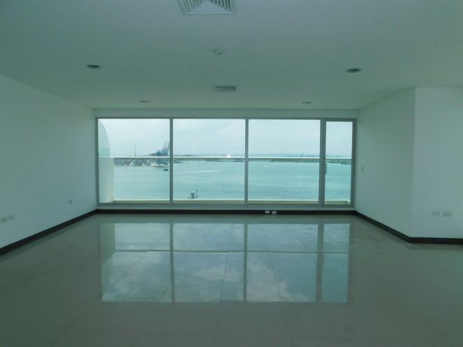 Oficina en arriendo en Bocagrande, Cartagena, 86 m² · foto 11 de 14