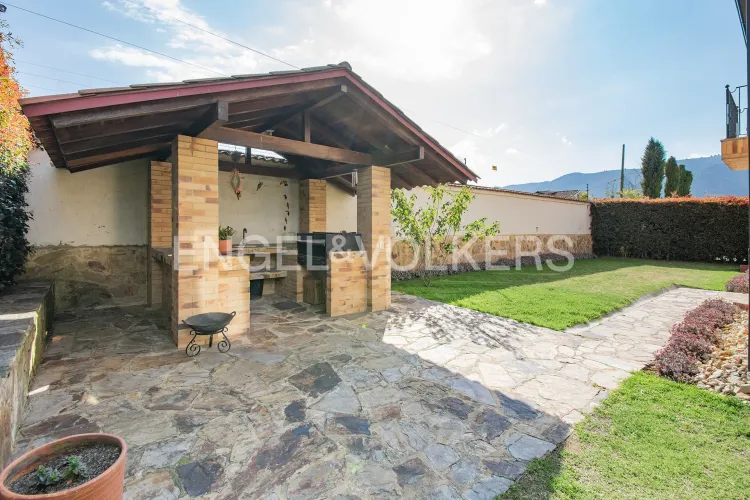 Casa de 4 alcobas en venta en Vereda La Balsa, Chía, 355 m² · foto 19 de 20