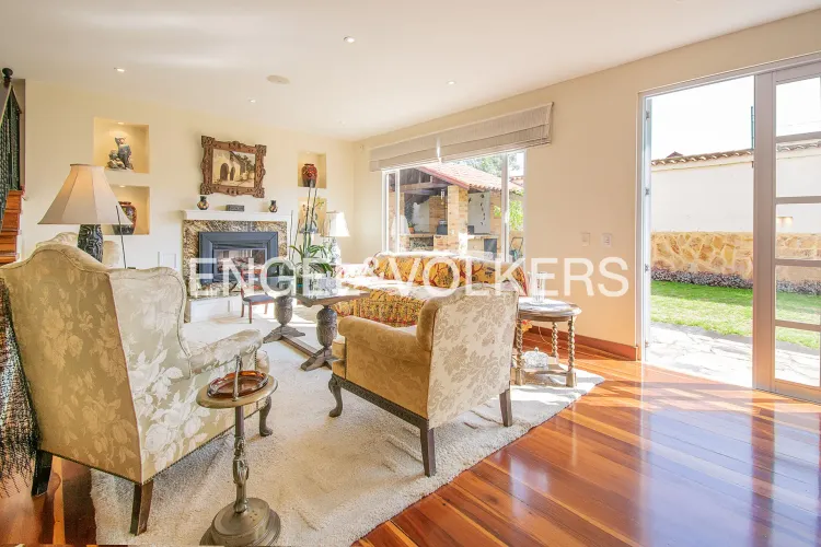 Casa de 4 alcobas en venta en Vereda La Balsa, Chía, 355 m² · foto 2 de 20