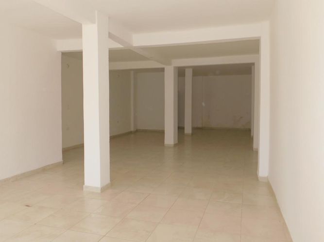 Local en venta en Amberes, Cartagena, 199 m² · foto 2 de 10