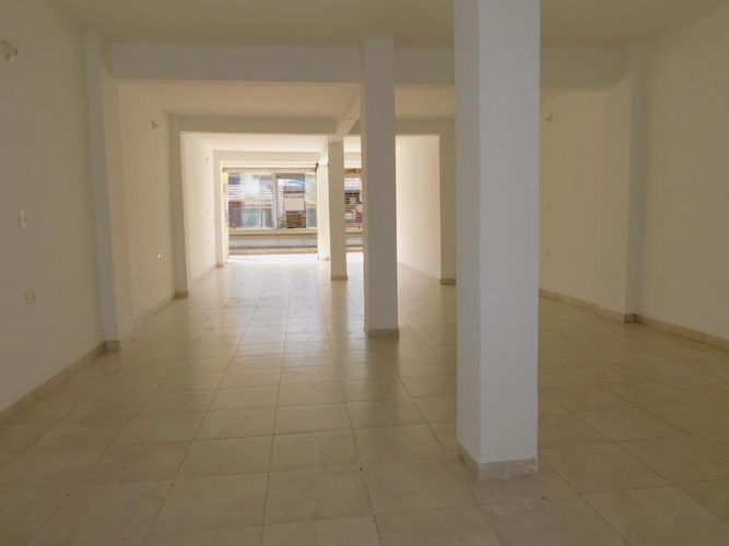 Local en venta en Amberes, Cartagena, 199 m² · foto 3 de 10