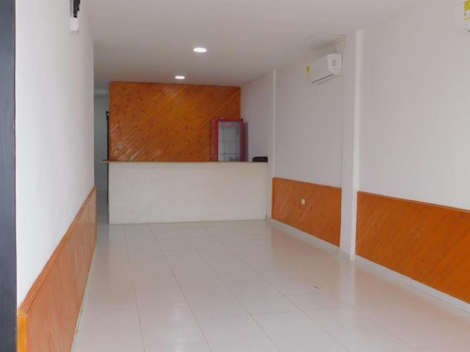 Local en venta en Amberes, Cartagena, 199 m² · foto 4 de 10