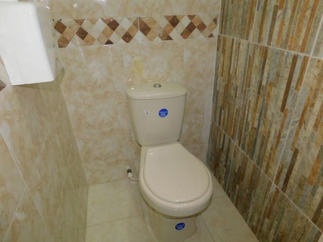 Local en venta en Amberes, Cartagena, 199 m² · foto 8 de 10