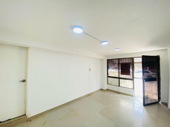 Local en venta en Maria Auxiliadora, Cartagena, 16 m² · foto 2 de 5