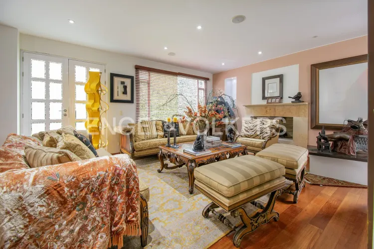 Casa de 5 alcobas en venta en Vereda La Balsa, Chía, 415 m² · foto 2 de 18