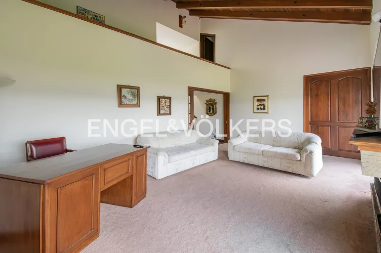 Casa de 4 alcobas en venta en Yerbabuena, Chía, 434 m² · foto 11 de 15