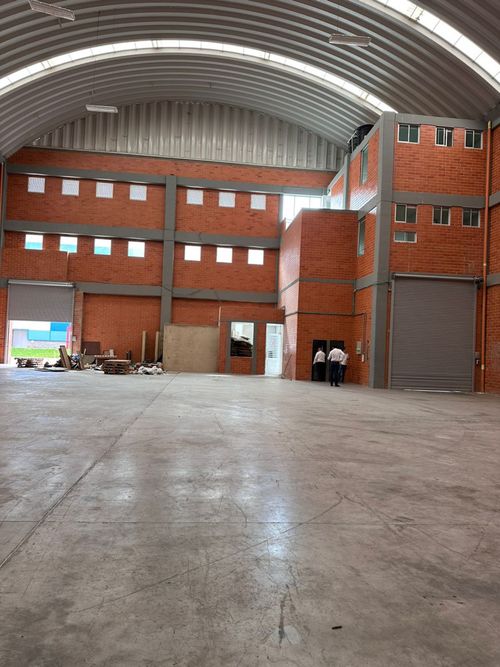 Bodega en venta en Siberia, Cota, 1230 m² · foto 3 de 16