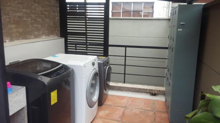 Casa de 8 alcobas en venta en Armenia, Armenia, 316 m² · foto 18 de 24