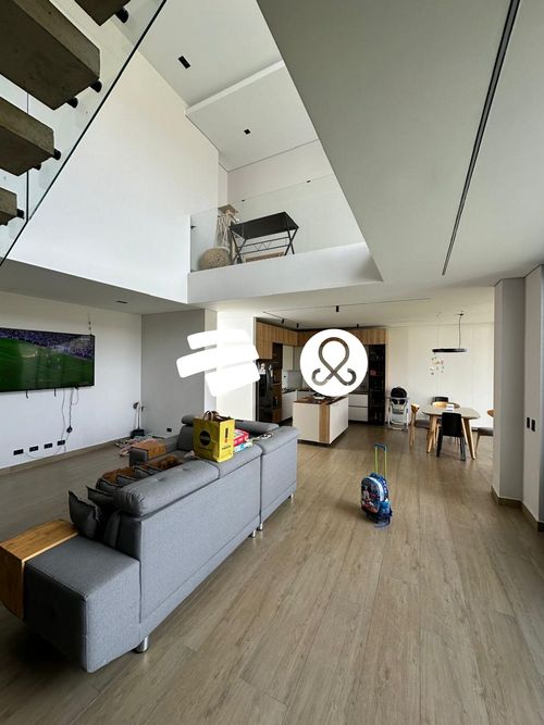 Casa de 5 alcobas en venta en La Ceja, 316 m² · foto 4 de 12