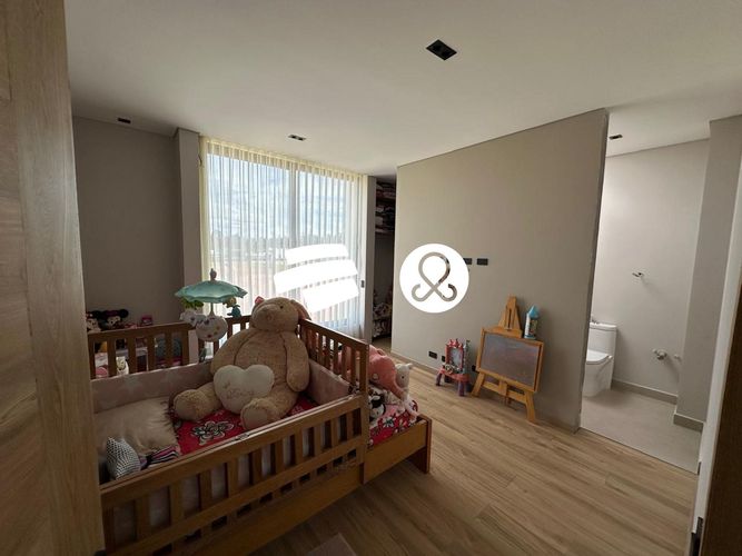 Casa de 5 alcobas en venta en La Ceja, 316 m² · foto 9 de 12