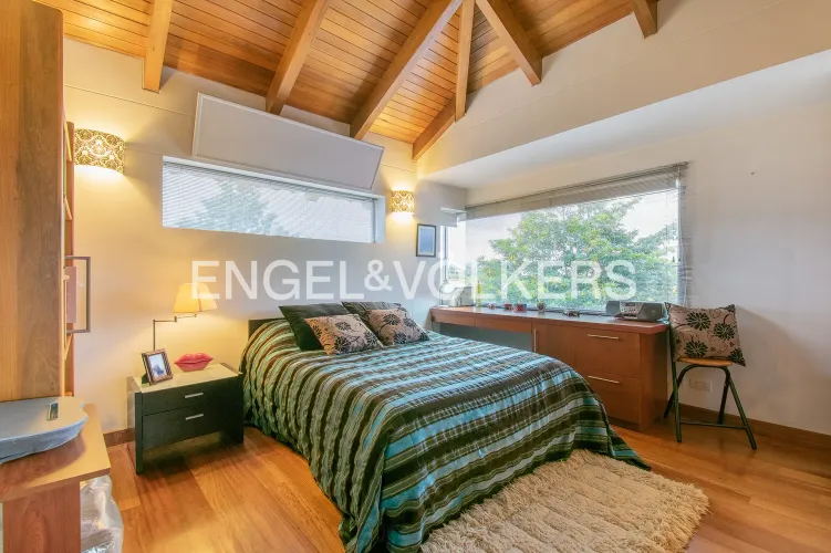 Casa de 5 alcobas en venta en Santa Lucia, Chía, 283 m² · foto 15 de 20