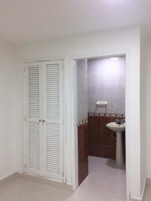 Oficina en arriendo en El Prado, Barranquilla, 25 m² · foto 3 de 3