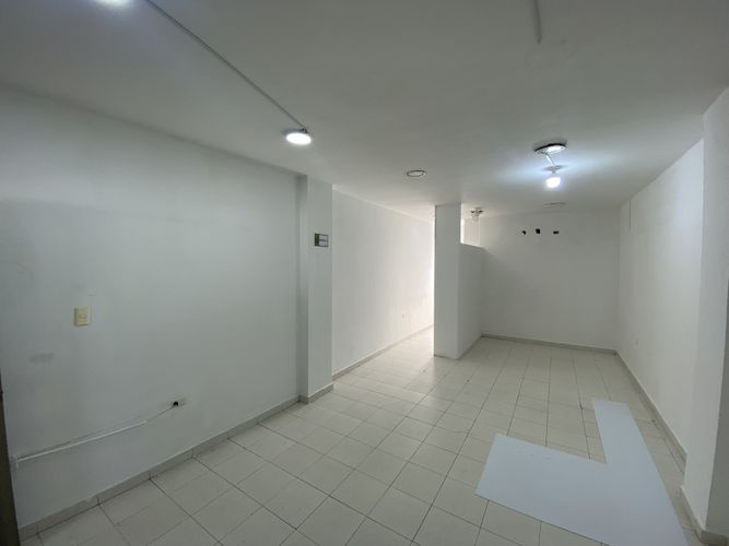 Local en arriendo en El Recreo, Barranquilla, 36 m² · foto 3 de 6