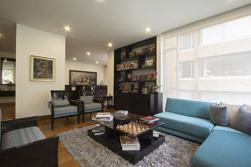 Apartamento en venta en Los Rosales, Bogotá · foto 4 de 24