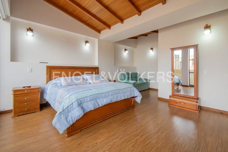 Casa de 5 alcobas en venta en Fonquetá, Chía, 218 m² · foto 10 de 20