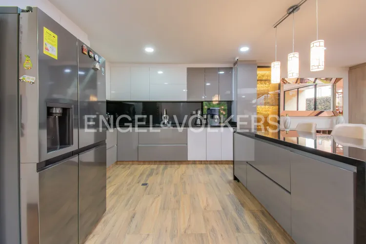Casa de 5 alcobas en venta en Fonquetá, Chía, 218 m² · foto 6 de 20