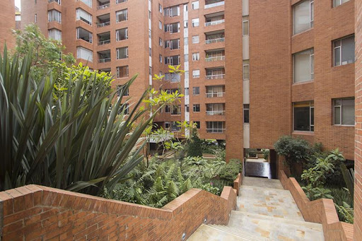 Apartamento en venta en Los Rosales, Bogotá · foto 19 de 24