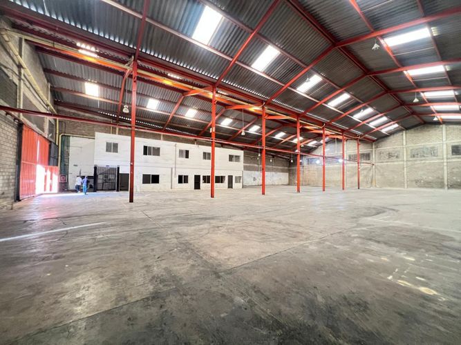 Bodega en arriendo en Los Olivos I, Barranquilla, 870 m² · foto 6 de 6