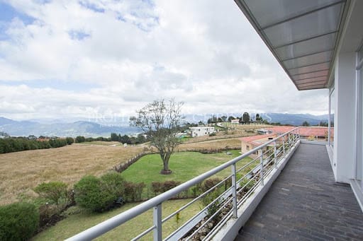 Casa de 5 alcobas en venta en Universidad La Sabana, Chía, 600 m² · foto 17 de 24