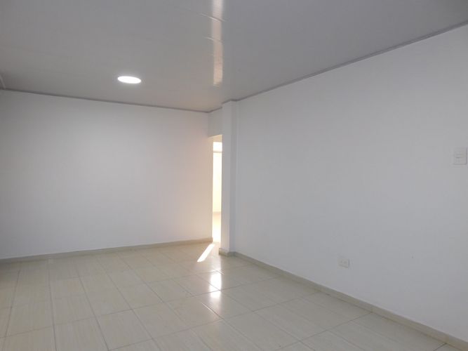 Edificio en venta en Alfonso Lopez, Barranquilla, 503 m² · foto 3 de 24
