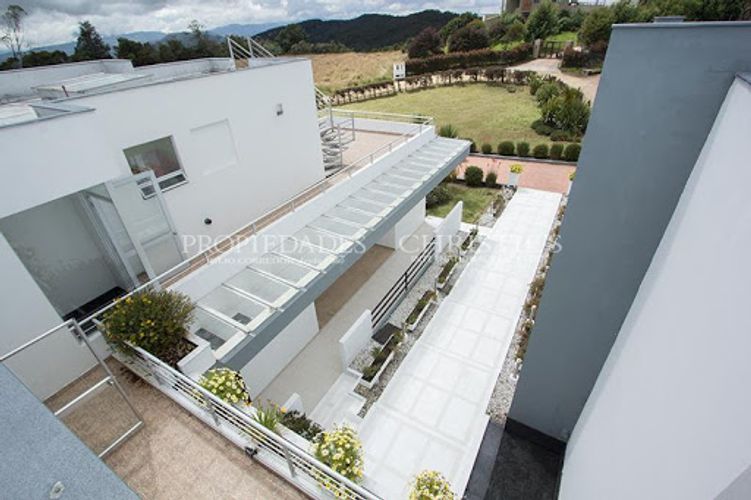 Casa de 5 alcobas en venta en Universidad La Sabana, Chía, 600 m² · foto 24 de 24