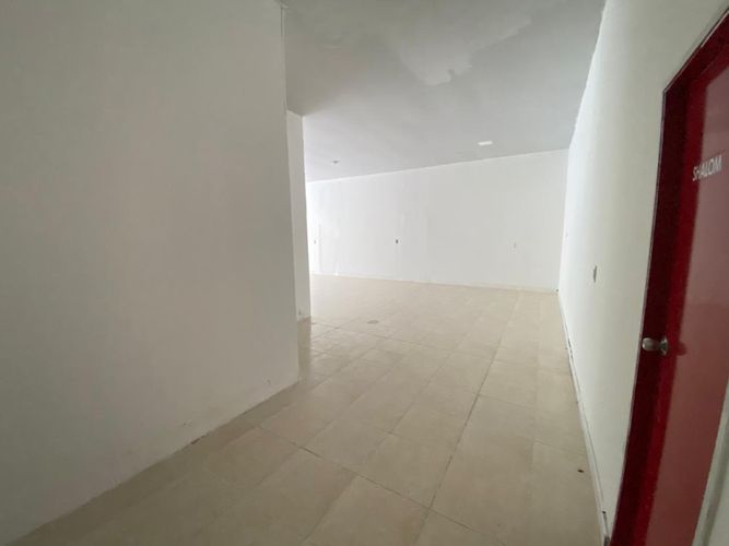 Local en arriendo en Ciudad Jardin, Barranquilla, 90 m² · foto 2 de 3