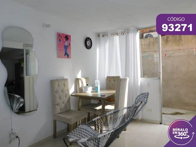 Casa de 3 alcobas en venta en Los Robles Et. Ix, Soledad, 59 m² · foto 1 de 12