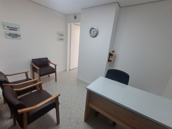 Consultorio en arriendo en La Aguacatala, Medellín, 35 m² · foto 9 de 10