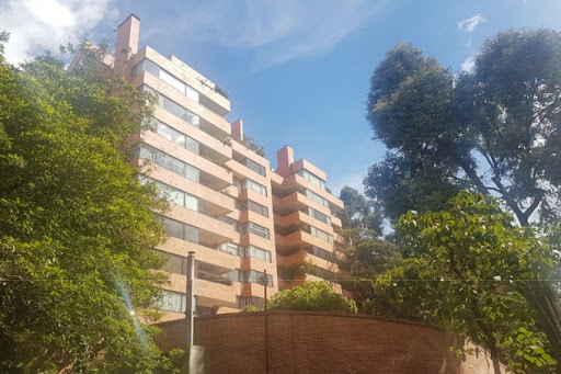 Apartamento en venta en El Refugio, Bogotá · foto 9 de 12