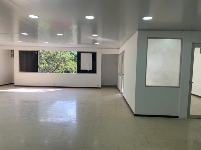 Oficina en arriendo en El Poblado, Medellín, 112 m² · foto 19 de 22