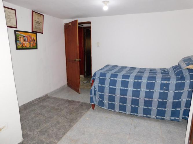 Casa de 5 alcobas en venta en Villa Estadio, Barranquilla, 144 m² · foto 11 de 24