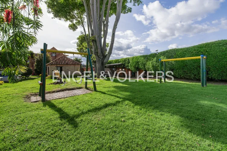 Casa de 4 alcobas en venta en Los Zipas, Chía, 235 m² · foto 17 de 18