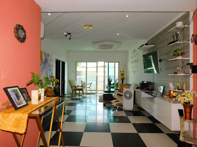 Casa de 5 alcobas en venta en Los Almendros, Soledad, 260 m² · foto 3 de 16