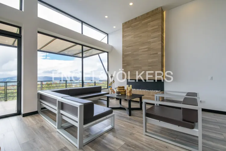 Casa de 3 alcobas en venta en Yerbabuena, Chía, 280 m² · foto 3 de 20