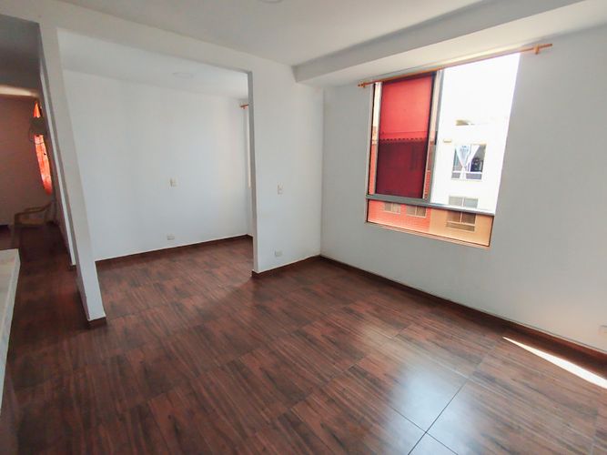 Apartamento de 2 alcobas en venta en Aeropuerto Internacional Ernesto Cortizzos, Soledad, 45 m² · foto 2 de 16