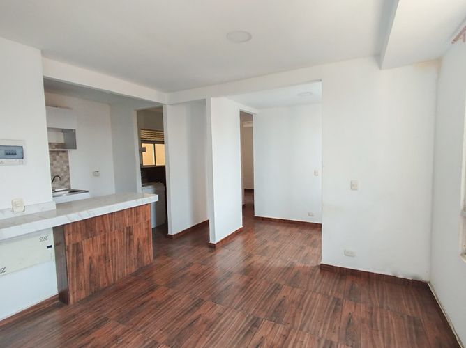 Apartamento de 2 alcobas en venta en Aeropuerto Internacional Ernesto Cortizzos, Soledad, 45 m² · foto 3 de 16