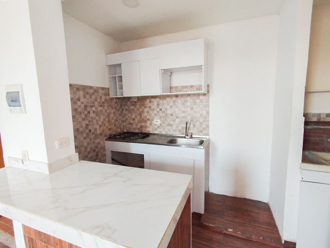 Apartamento de 2 alcobas en venta en Aeropuerto Internacional Ernesto Cortizzos, Soledad, 45 m² · foto 6 de 16