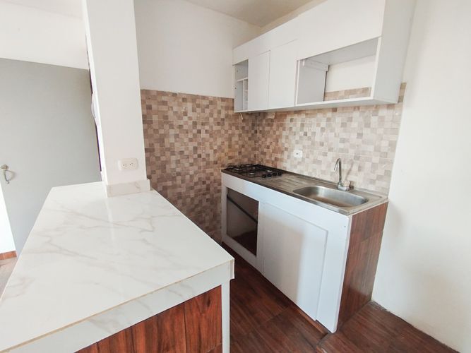 Apartamento de 2 alcobas en venta en Aeropuerto Internacional Ernesto Cortizzos, Soledad, 45 m² · foto 7 de 16