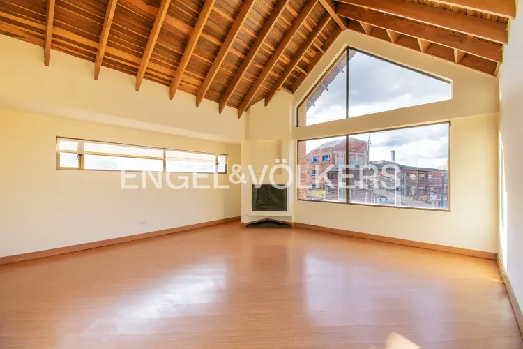 Casa de 5 alcobas en venta en La Estrella, Chía, 272 m² · foto 14 de 16