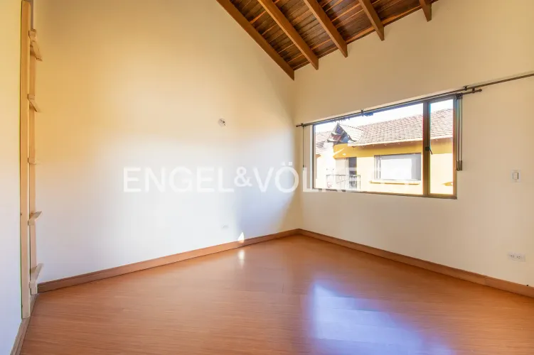 Casa de 5 alcobas en venta en La Estrella, Chía, 272 m² · foto 12 de 16