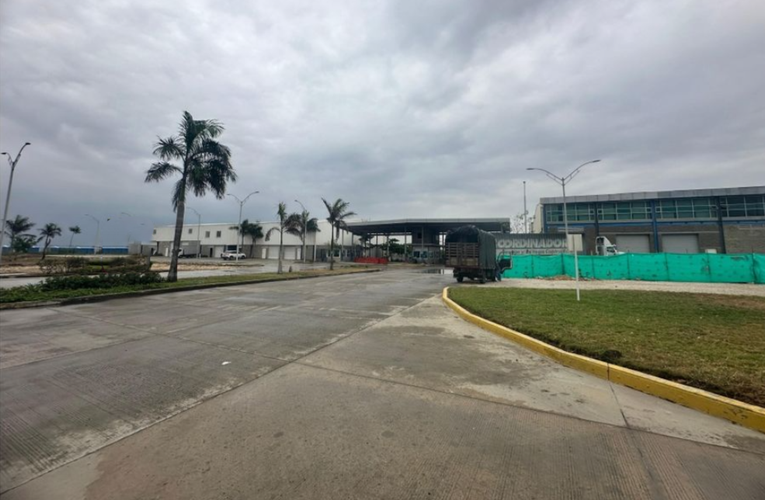 Lote en venta en Pastoral Social, Barranquilla, 2397 m² · foto 2 de 11