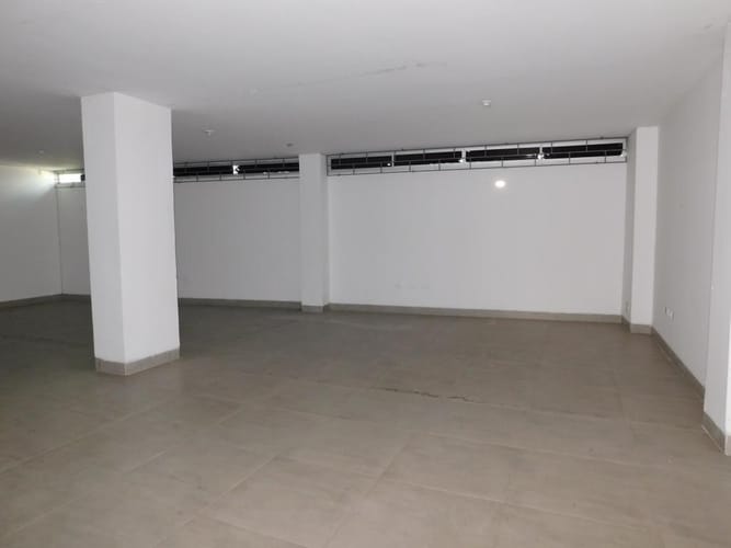 Edificio en arriendo en Abajo, Barranquilla, 2000 m² · foto 5 de 24