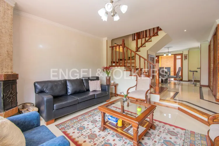 Casa de 4 alcobas en venta en Vereda La Balsa, Chía, 251 m² · foto 2 de 20