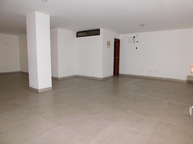 Edificio en venta en Abajo, Barranquilla, 2000 m² · foto 8 de 24
