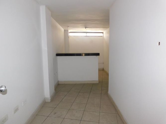 Edificio en venta en Abajo, Barranquilla, 2000 m² · foto 19 de 24