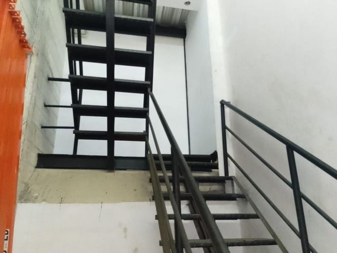 Bodega en arriendo en San Jose, Barranquilla, 360 m² · foto 2 de 5