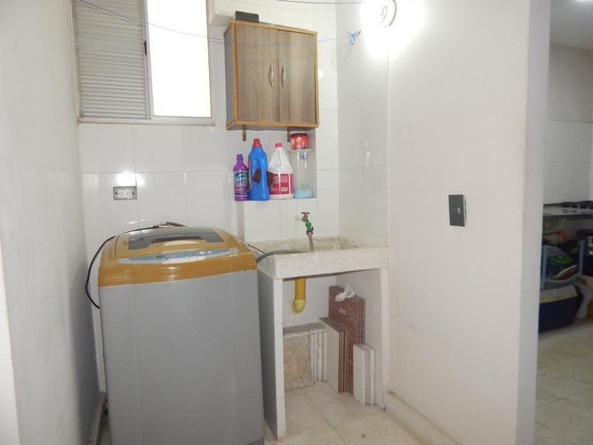 Apartamento de 2 alcobas en venta en Aeropuerto Internacional Ernesto Cortizzos, Soledad, 42 m² · foto 9 de 23