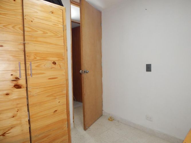 Apartamento de 2 alcobas en venta en Aeropuerto Internacional Ernesto Cortizzos, Soledad, 42 m² · foto 15 de 23