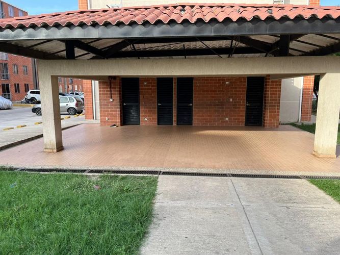 Apartamento de 2 alcobas en venta en Aeropuerto Internacional Ernesto Cortizzos, Soledad, 42 m² · foto 21 de 23