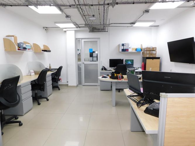 Oficina en venta en Abajo, Barranquilla, 266 m² · foto 9 de 24